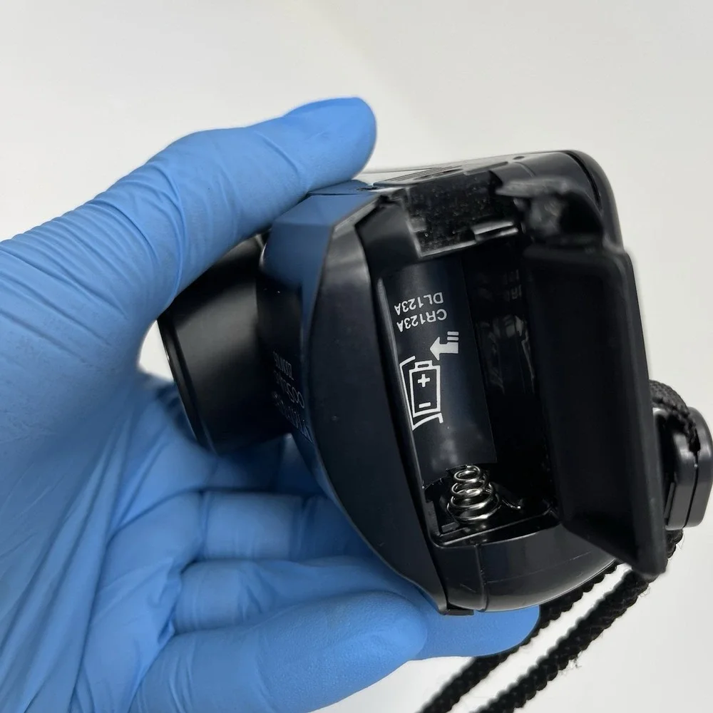 Olympus Infinity Stylus Zoom 105 35mm Film Camera Black - FOR PARTS (Stuck Lens)